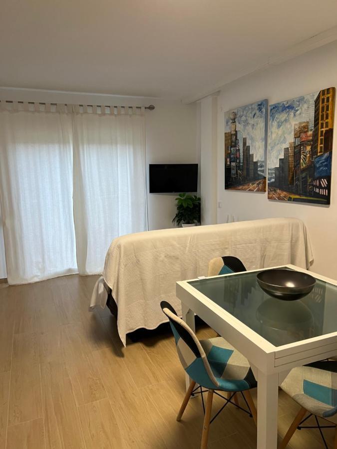 דירות אמפוריבראבה Apartamento Para 4 Personas A 200 M De La Playa. מראה חיצוני תמונה